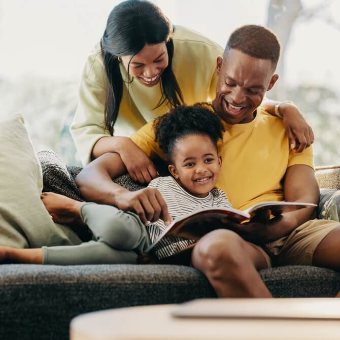 Image showing a family reading together